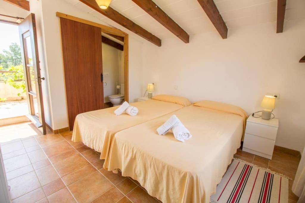 Vakantiehuis Charming With A/c And Wifi *