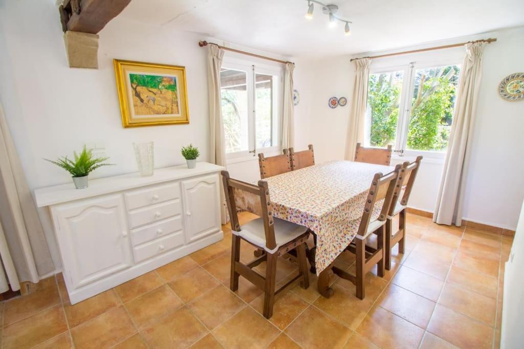 Charming With A/c And Wifi Vakantiehuis *